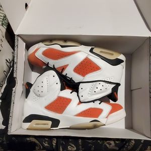 Jordans Gatorades